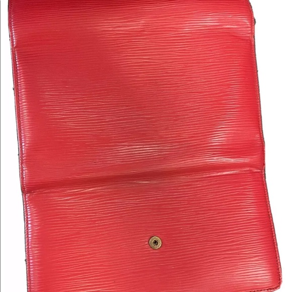 Louis Vuitton Red Leather Epi Wallet - Picture 4 of 6